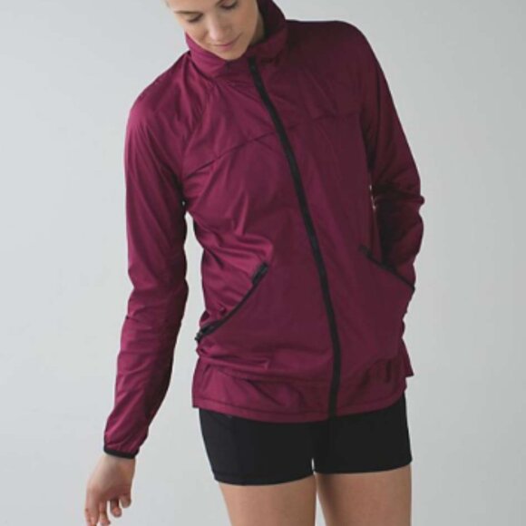 Lululemon NWT Miss Misty Jacket II - Picture 1 of 2